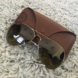 Ray-Ban Aviator Sunglasses